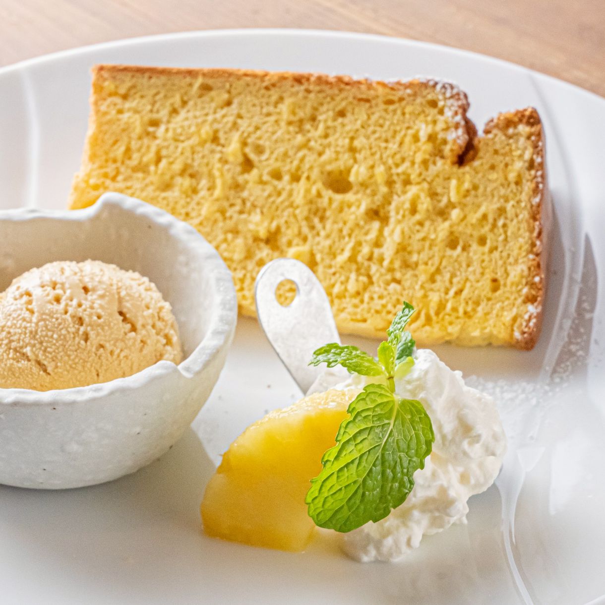 京米シフォンケーキ【季節限定】　夏（パイン）